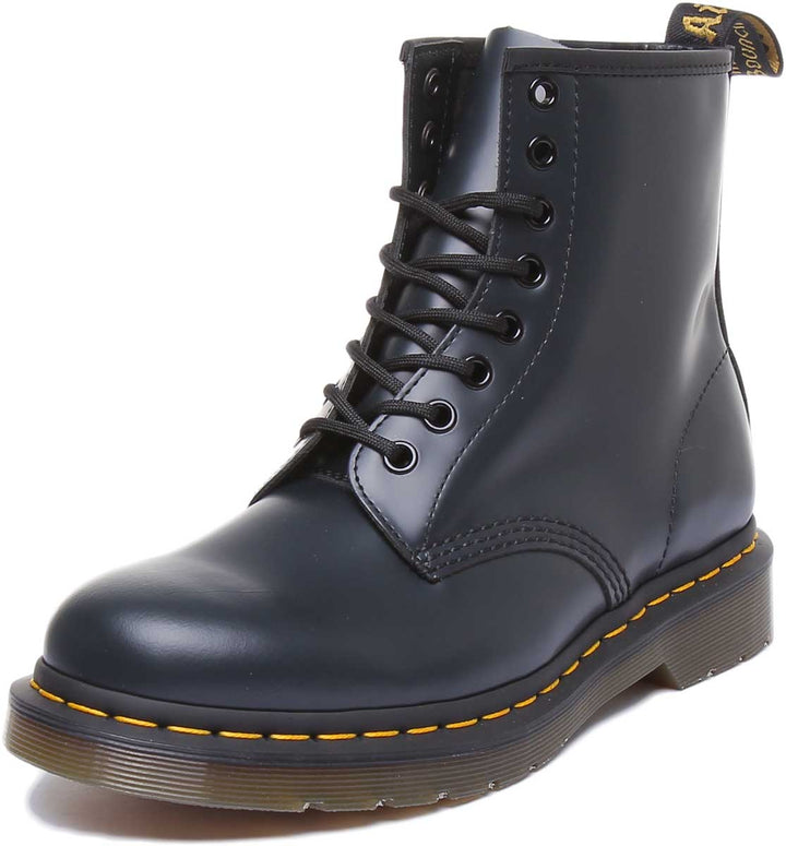 Dr Martens 1460 Smooth Unisex 8 occhielli per allacciare gli stivaletti di pelle in nero