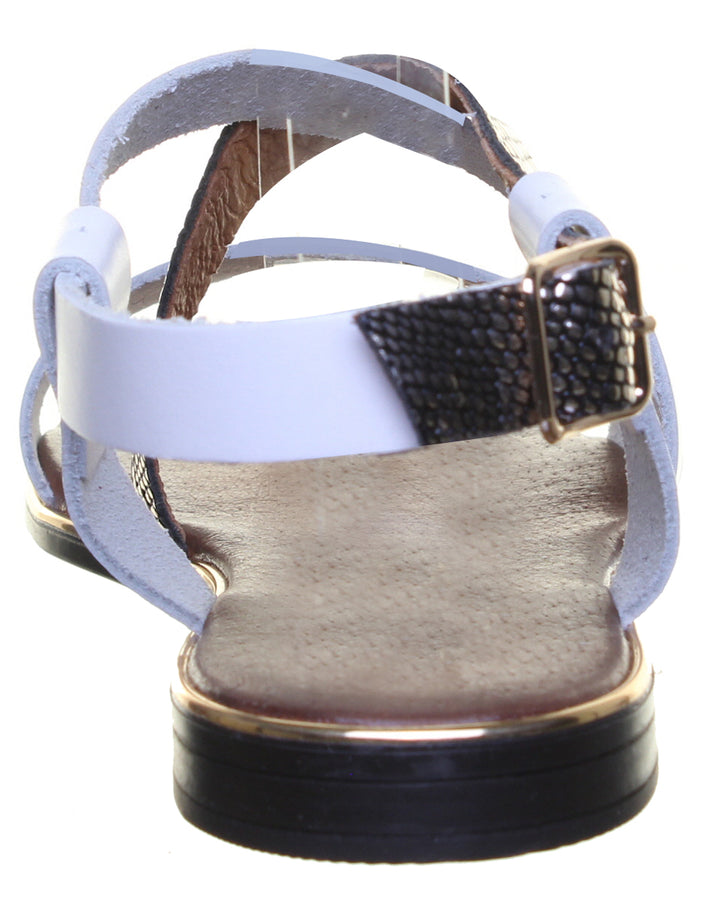 JUSTINREESS 7080 Sandale plate à lanière de cheville en cuir pour femme en blanc