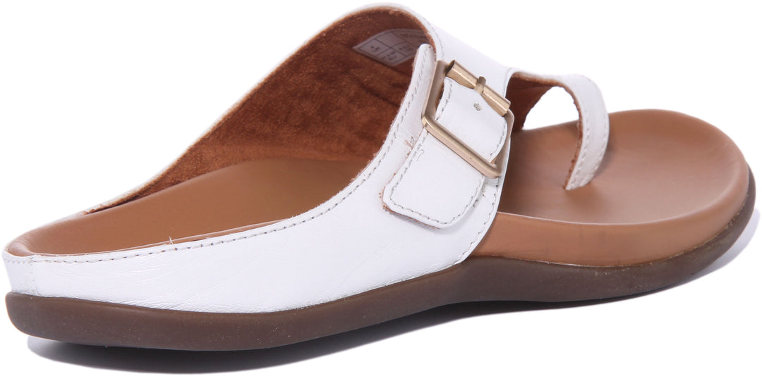 Strive Java Frauen Leder Sandale Mit Zehe Schleife Weiß