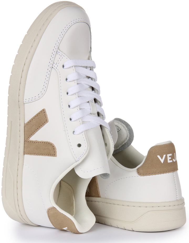 Veja V 12 Baskets à lacets en cuir pour femmes en blanc