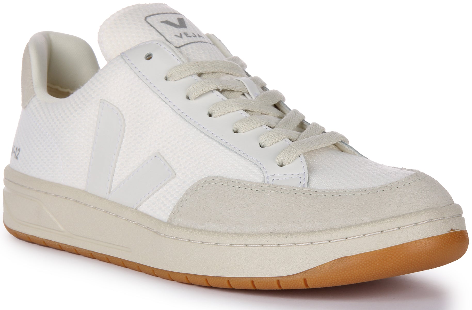 Veja v12 outlet mesh white